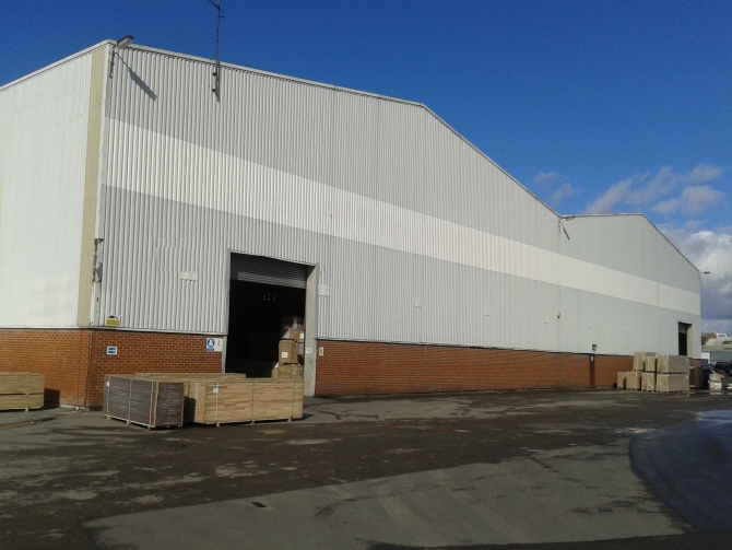 Expanding-Businesses-alerted-to-availability-of-75000-sq-ft-Gloucester-Warehouse