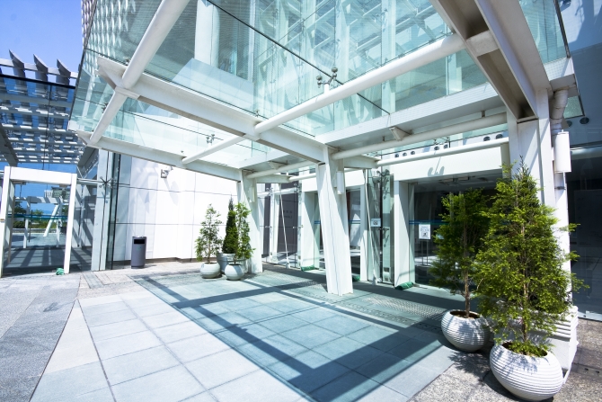entrance of modern office building in daytime